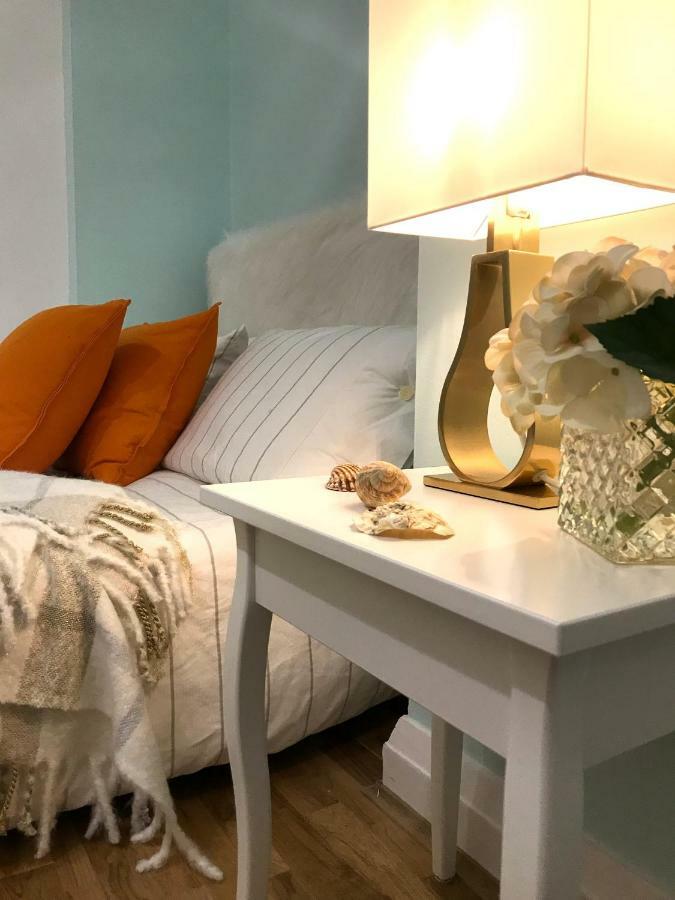 Modern Boutique Studio Apartment 伯恩茅斯 外观 照片